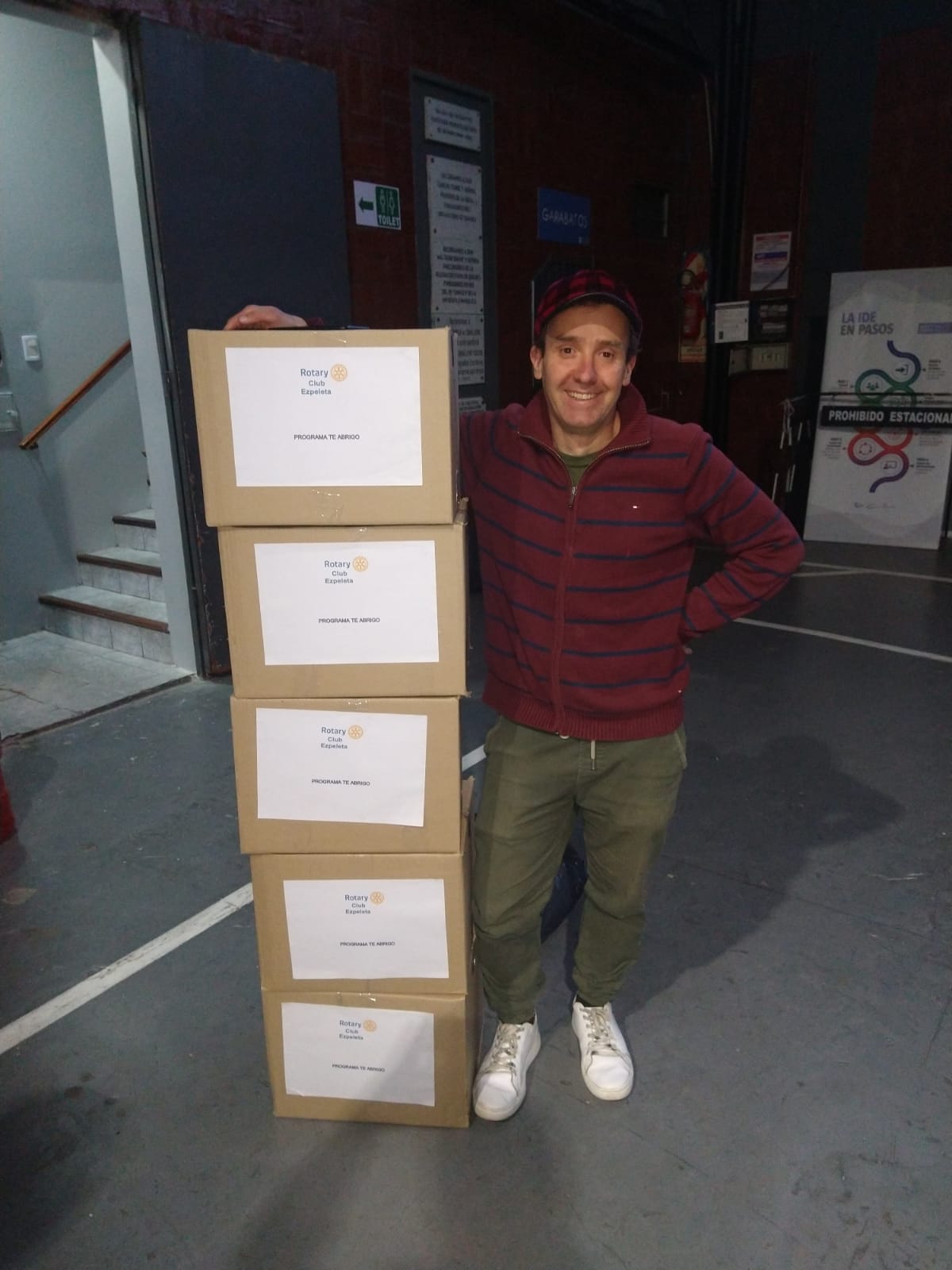 COLABORANDO CON QUIENES MAS LO NECESITAN